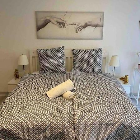 Private Studio Apartment In Bremgarten Kültér fotó